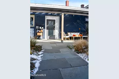 17-19 Linden St, Pittsfield, MA 01201 - Photo 19