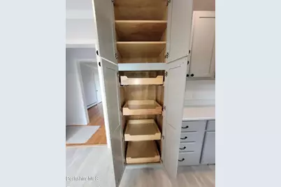 1842 East St, Pittsfield, MA 01201 - Photo 15