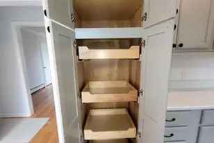 1842 East St, Pittsfield, MA 01201 - Photo 15