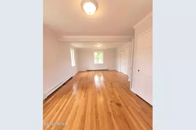 1842 East St, Pittsfield, MA 01201 - Photo 23