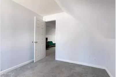 1842 East St, Pittsfield, MA 01201 - Photo 25