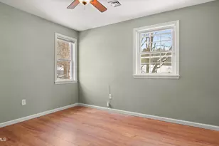 42 Bryant St, Pittsfield, MA 01201 - Photo 11