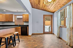 42 Bryant St, Pittsfield, MA 01201 - Photo 7