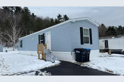 4 Seminole Dr, North Adams, MA 01247 - Photo 1