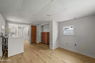 1 Pinnacle Ln, Adams, MA 01220 - Photo 19