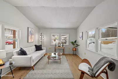 1 Pinnacle Ln, Adams, MA 01220 - Photo 9