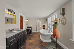 295 Blair Rd, Williamstown, MA 01267 - Photo 9