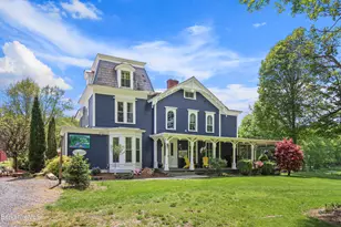 295 Blair Rd, Williamstown, MA 01267 - Photo 1