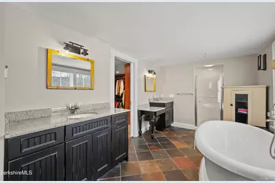 295 Blair Rd, Williamstown, MA 01267 - Photo 33