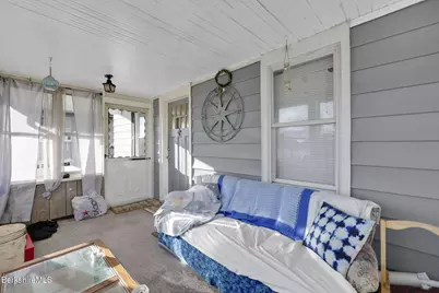 59 Prospect St, Ludlow, MA 01056 - Photo 5