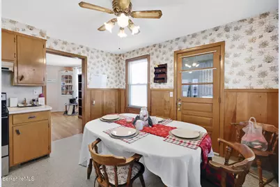 59 Prospect St, Ludlow, MA 01056 - Photo 15