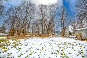 500 Walker St, Lenox, MA 01240 - Photo 43