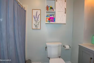 500 Walker St, Lenox, MA 01240 - Photo 37