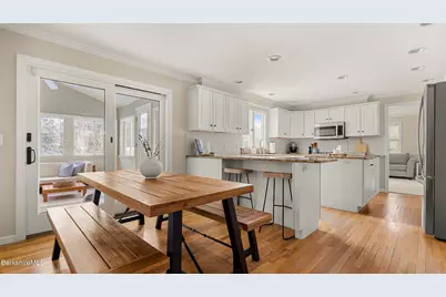 1 Lori Ct, Pittsfield, MA 01201 - Photo 9