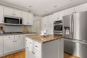 1 Lori Ct, Pittsfield, MA 01201 - Photo 11