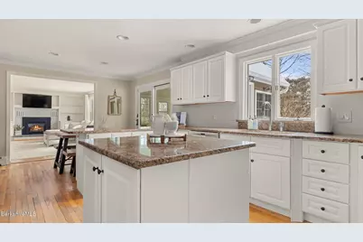 1 Lori Ct, Pittsfield, MA 01201 - Photo 7