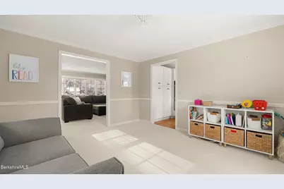 1 Lori Ct, Pittsfield, MA 01201 - Photo 23