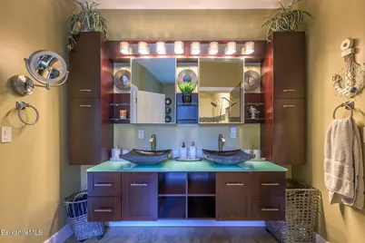 140 Hancock Rd, Pittsfield, MA 01201 - Photo 19