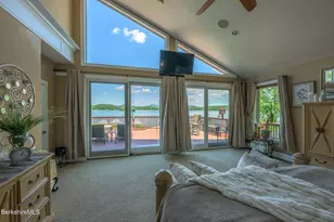 140 Hancock Rd, Pittsfield, MA 01201 - Photo 25