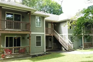 14 Highland Ave, Pittsfield, MA 01201 - Photo 1