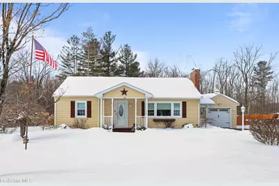 158 Eleanor Rd, Pittsfield, MA 01201 - Photo 1