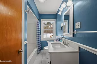 158 Eleanor Rd, Pittsfield, MA 01201 - Photo 21