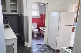 301 Walnut St, North Adams, MA 01247 - Photo 9