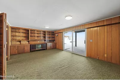 25 Leroi Dr, Pittsfield, MA 01201 - Photo 45