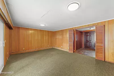 25 Leroi Dr, Pittsfield, MA 01201 - Photo 43