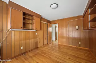 25 Leroi Dr, Pittsfield, MA 01201 - Photo 37