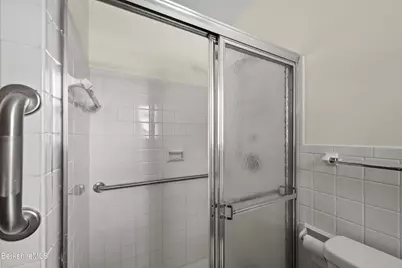 25 Leroi Dr, Pittsfield, MA 01201 - Photo 31