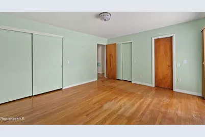 25 Leroi Dr, Pittsfield, MA 01201 - Photo 29