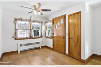 162 Bull Hill Rd, Lanesborough, MA 01237 - Photo 11