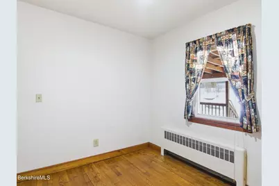 162 Bull Hill Rd, Lanesborough, MA 01237 - Photo 21