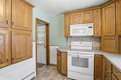 162 Bull Hill Rd, Lanesborough, MA 01237 - Photo 29