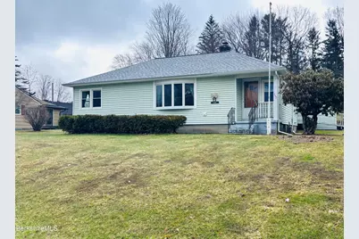 162 Bull Hill Rd, Lanesborough, MA 01237 - Photo 1