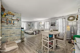 67 Reuter Ave, Pittsfield, MA 01201 - Photo 5