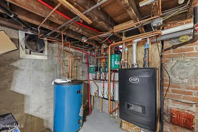 67 Reuter Ave, Pittsfield, MA 01201 - Photo 15