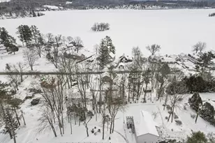 8 Iroquois St, Lanesborough, MA 01237 - Photo 11