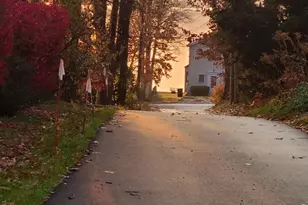 8 Iroquois St, Lanesborough, MA 01237 - Photo 19