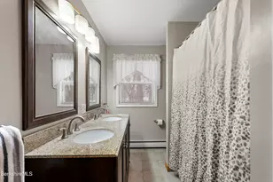 8 Iroquois St, Lanesborough, MA 01237 - Photo 49