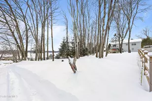 8 Iroquois St, Lanesborough, MA 01237 - Photo 9