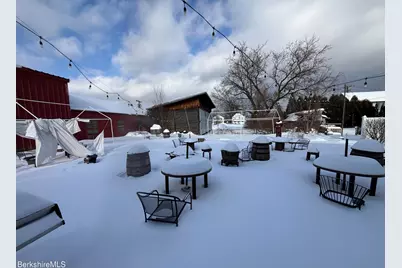 11 Gifford St, Pittsfield, MA 01201 - Photo 29