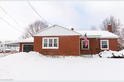 15 Longfellow Ave, Pittsfield, MA 01201 - Photo 1