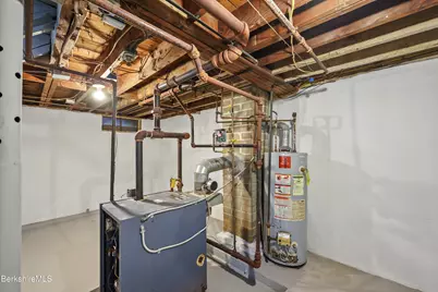 1990 East St, Pittsfield, MA 01201 - Photo 27