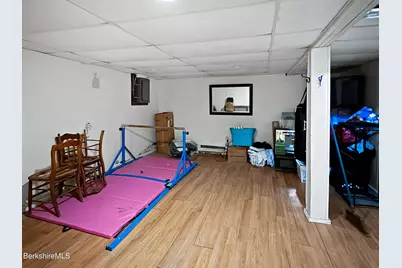 461 Elm St, Pittsfield, MA 01201 - Photo 29