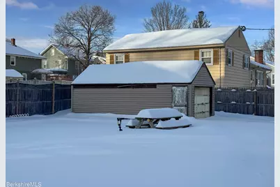 461 Elm St, Pittsfield, MA 01201 - Photo 5