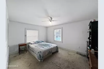 461 Elm St, Pittsfield, MA 01201 - Photo 23