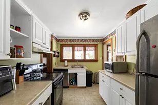 461 Elm St, Pittsfield, MA 01201 - Photo 9