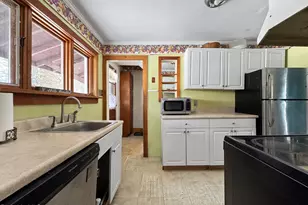 461 Elm St, Pittsfield, MA 01201 - Photo 7